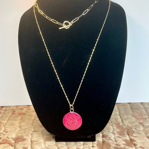 Auth Louis Vuitton vintage hot pink trunk charm up-cycled necklace - Picture 3 of 6